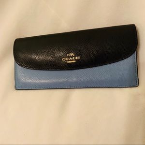 Coach wallet two toned blue leather
